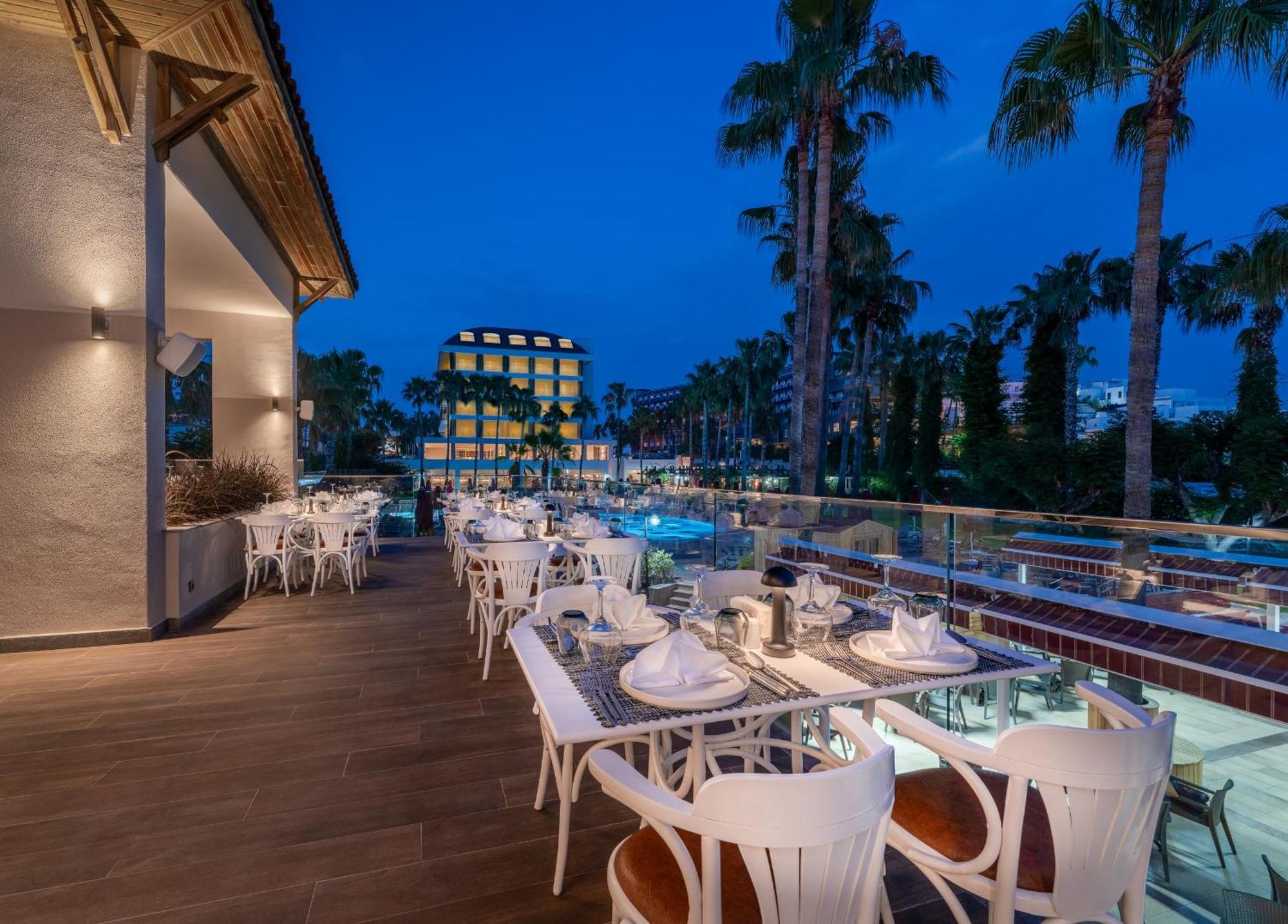 Trendy Palm Beach Adults Only Сиде Экстерьер фото